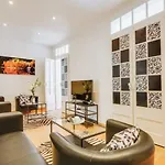 아파트 3 Bedroom In Baixa With River View 리스본