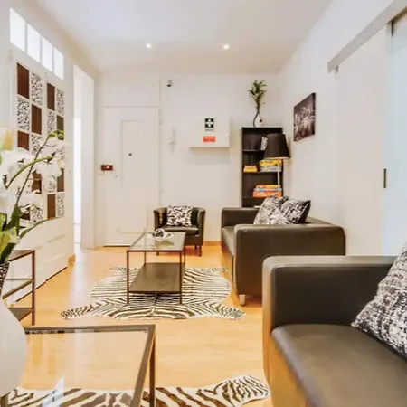 3 Bedroom In Baixa With River View Apartmán *